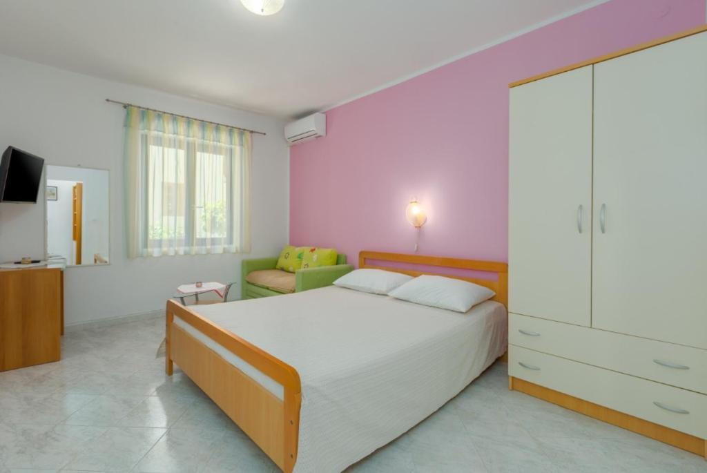 Apartments Orange 167 Новиград Екстериор снимка