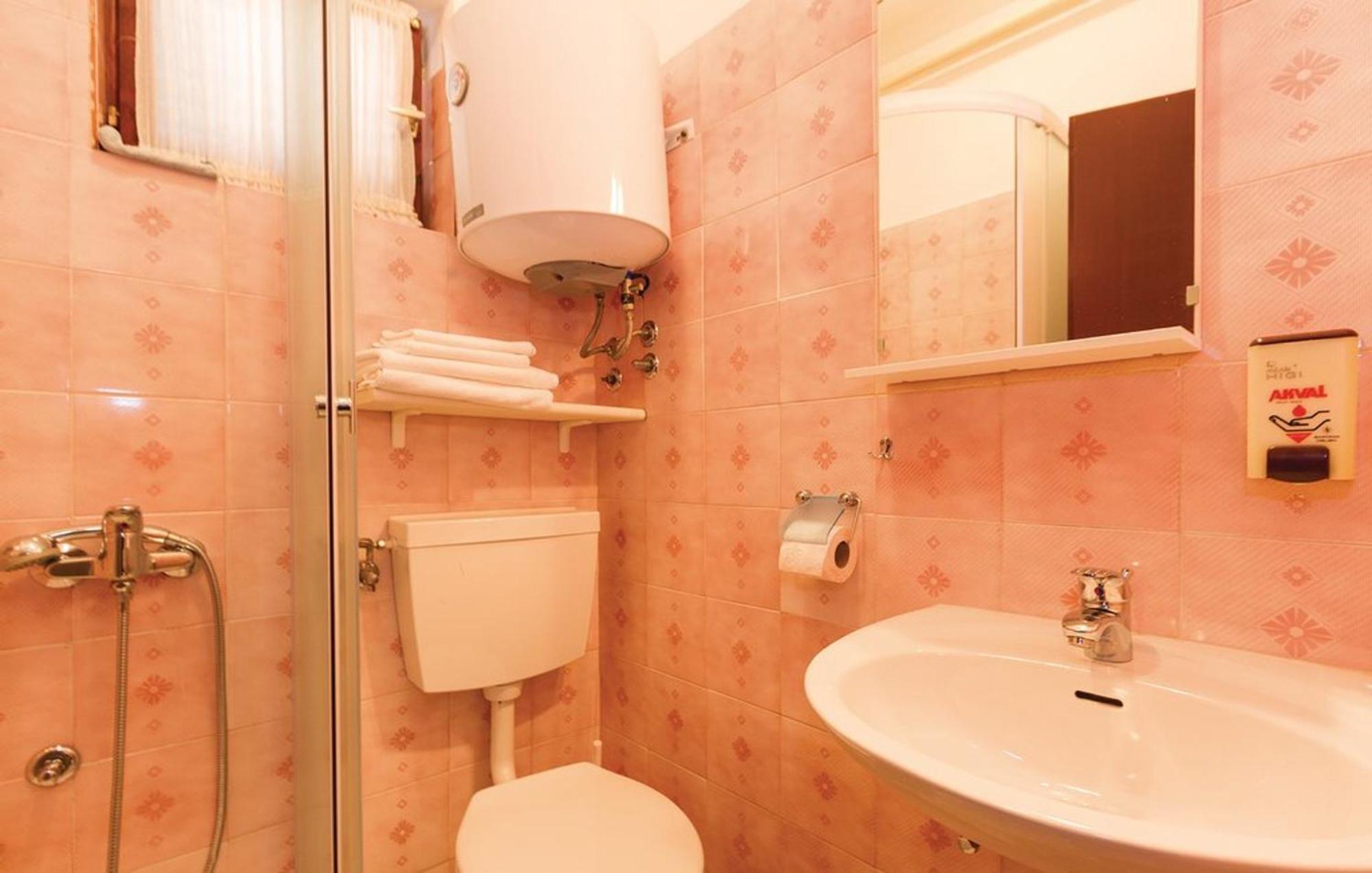 Apartments Orange 167 Новиград Екстериор снимка